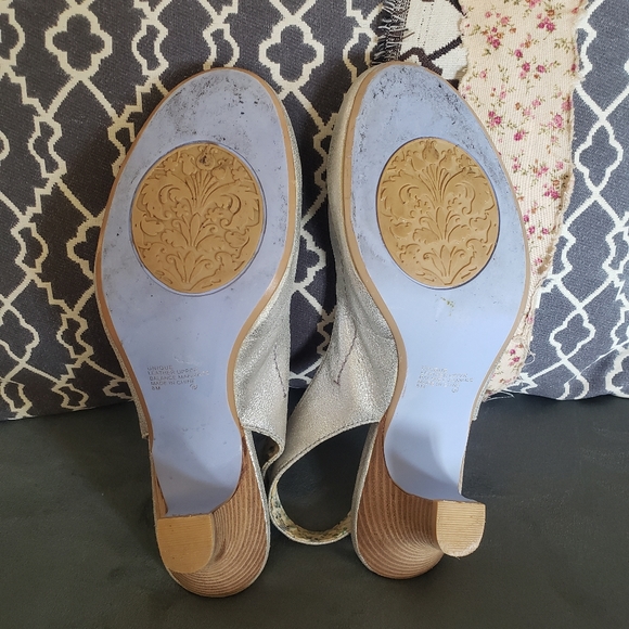 Silver Floral Embellished Bobbi Blu Slingback Heels, Size 8 - Picture 7 of 8